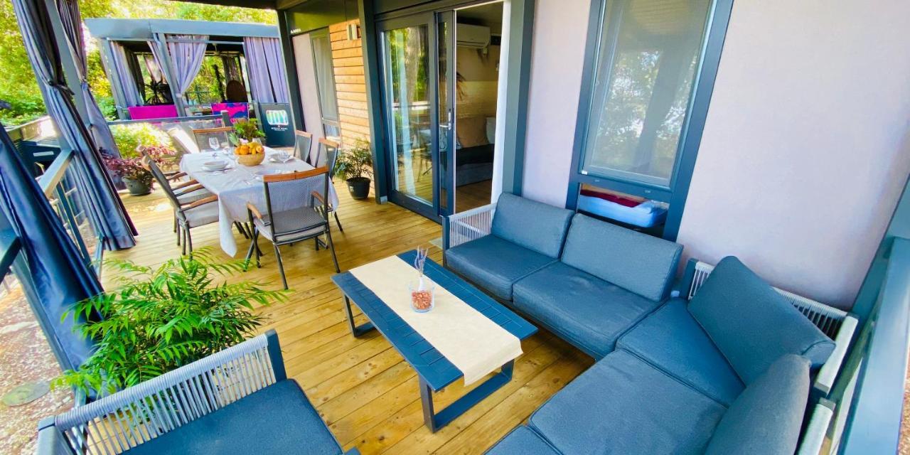 Mobile Home Lidano, Kamp Porton Biondi Ровинь Экстерьер фото
